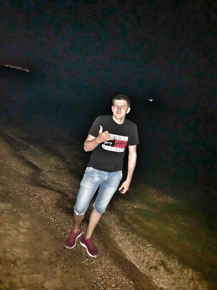  29947316  , 27 ,    