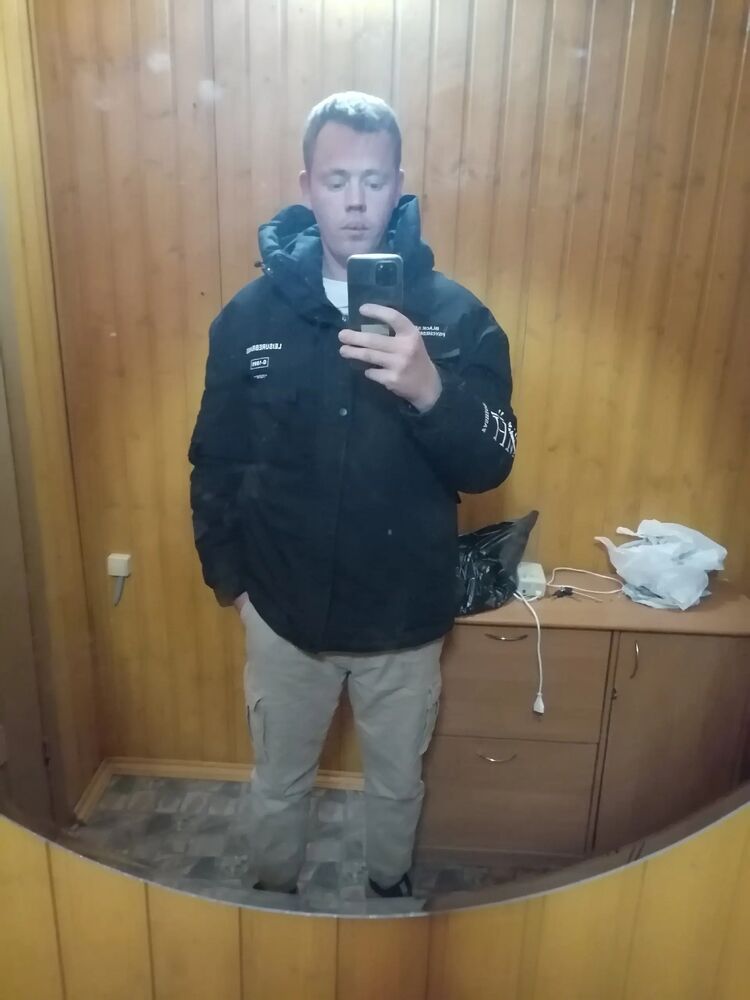  49067936  , 27 ,    