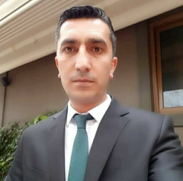  35512396  Cenk, 43 ,    