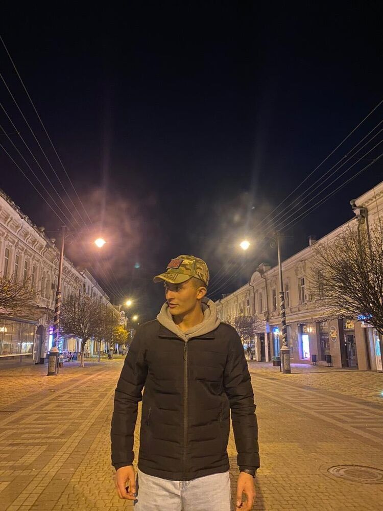 ���� 42223656 ����� GEORGE, 25 ���, ���� ���������� � �����������