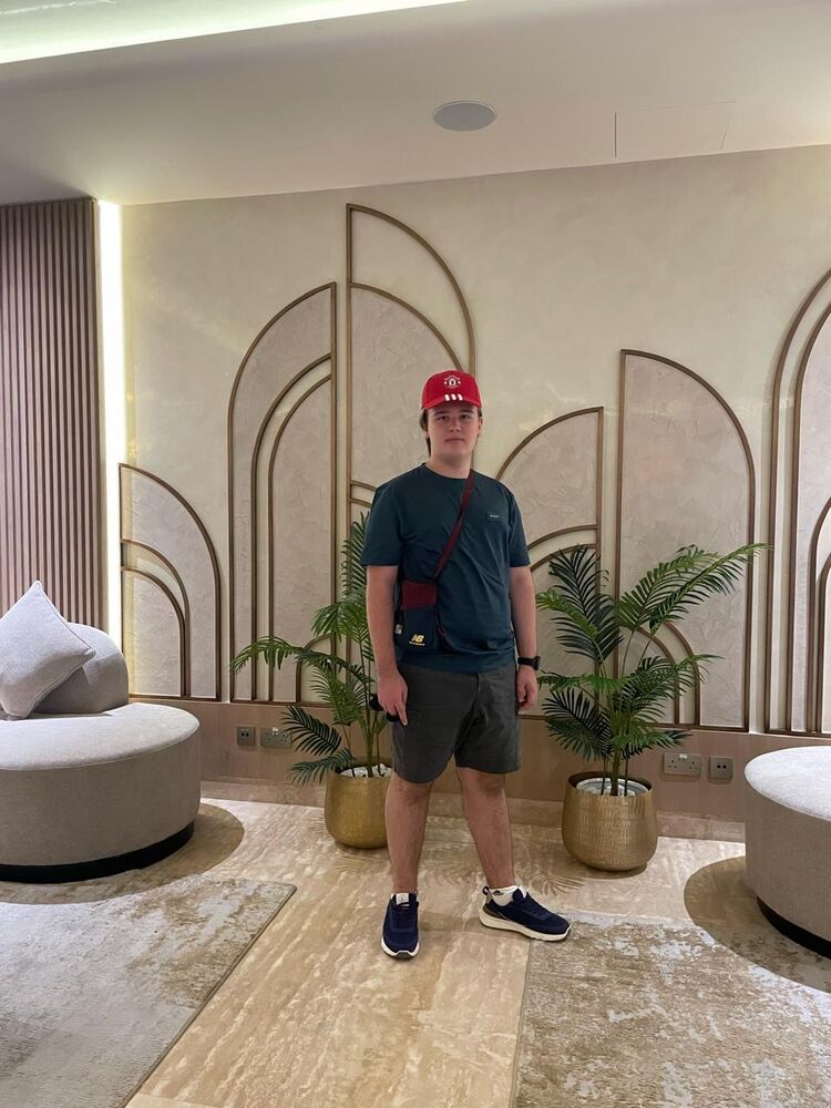  ,   Sean, 19 ,   ,   