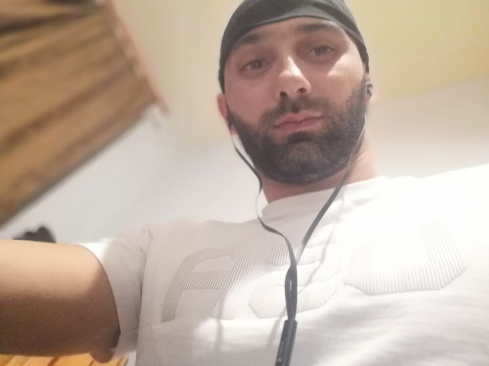  25148176  , 37 ,    