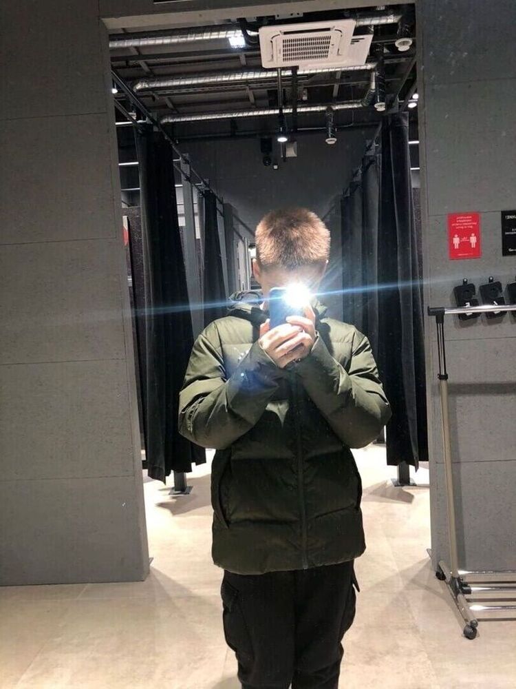  26394476   , 21 ,    