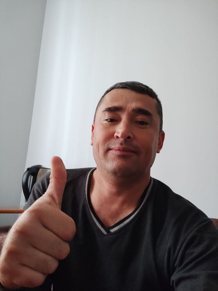  26746006  Abdu, 39 ,    