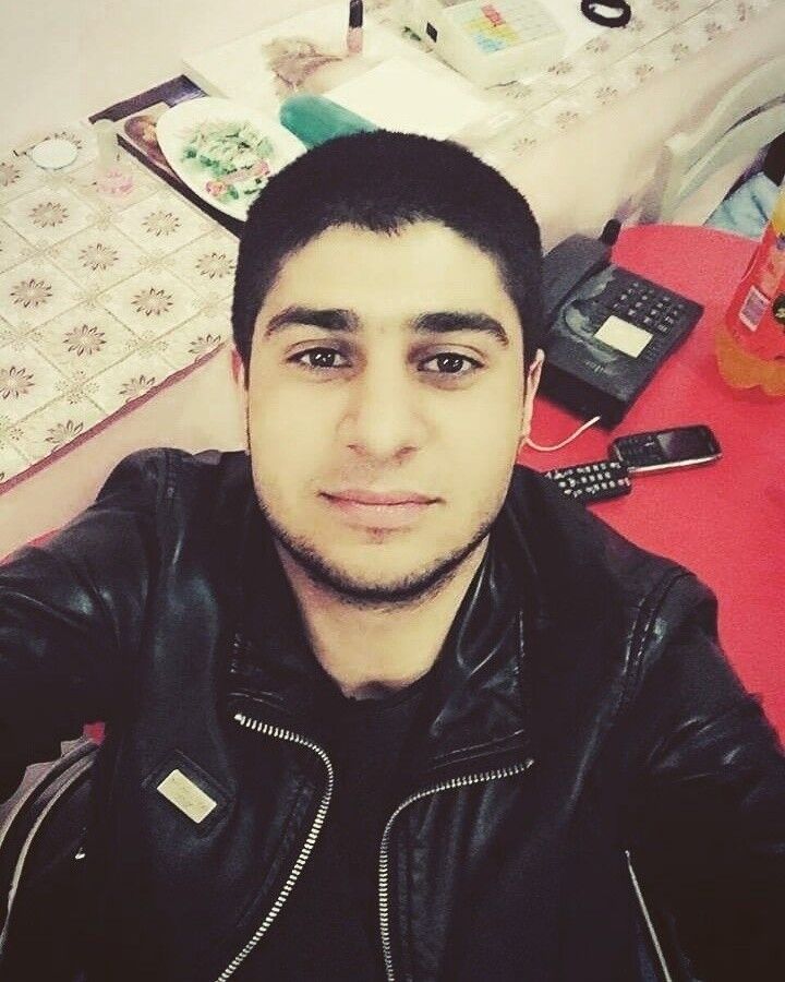  9421116  Narek, 33 ,    