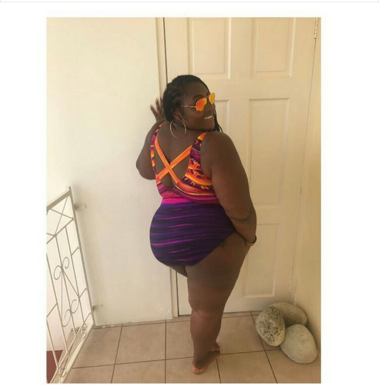  Cotonou,   Nana, 38 ,   ,   , c , 