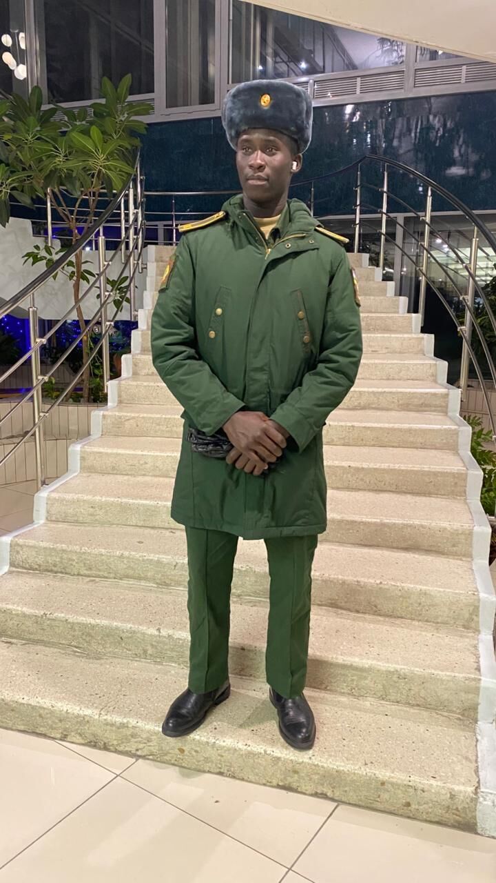  54719316  Landry, 29 ,    