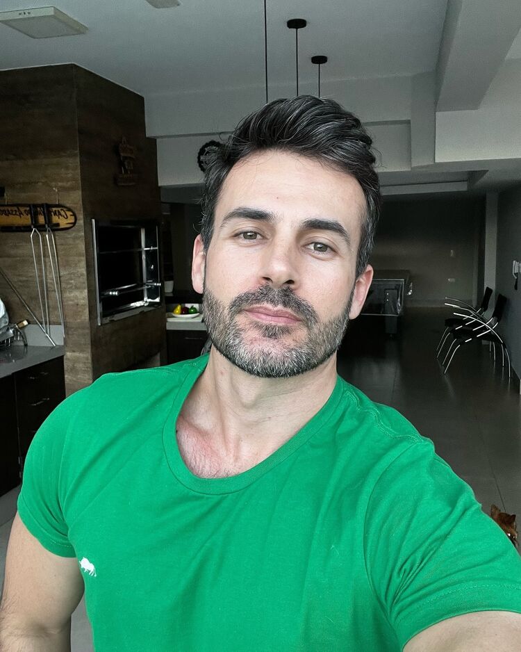 ���� 54887836 ������� �����, 32 ����, ���� ���������� � ������