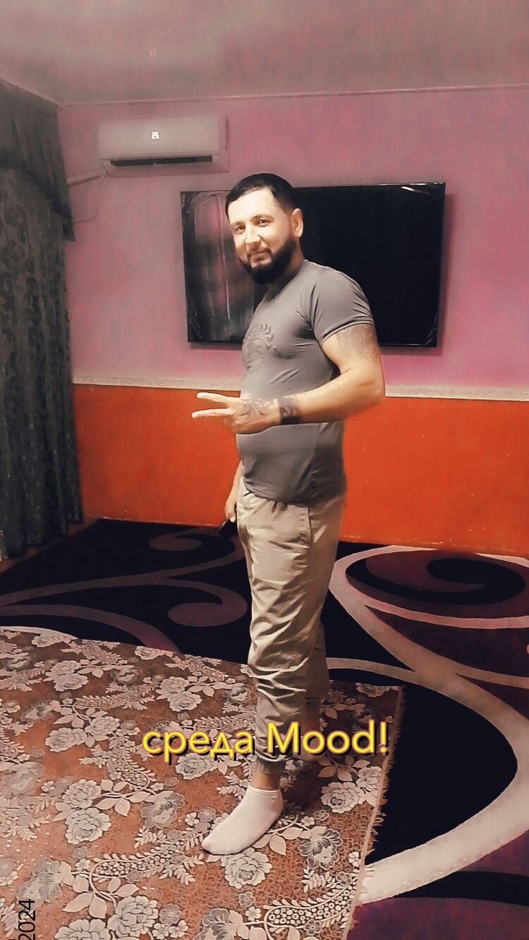  45620646  Aza, 34 ,    