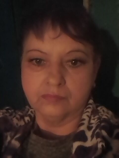  25092886  Elina, 54 ,    