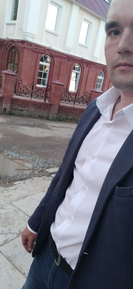  20194506  Nik, 34 ,    