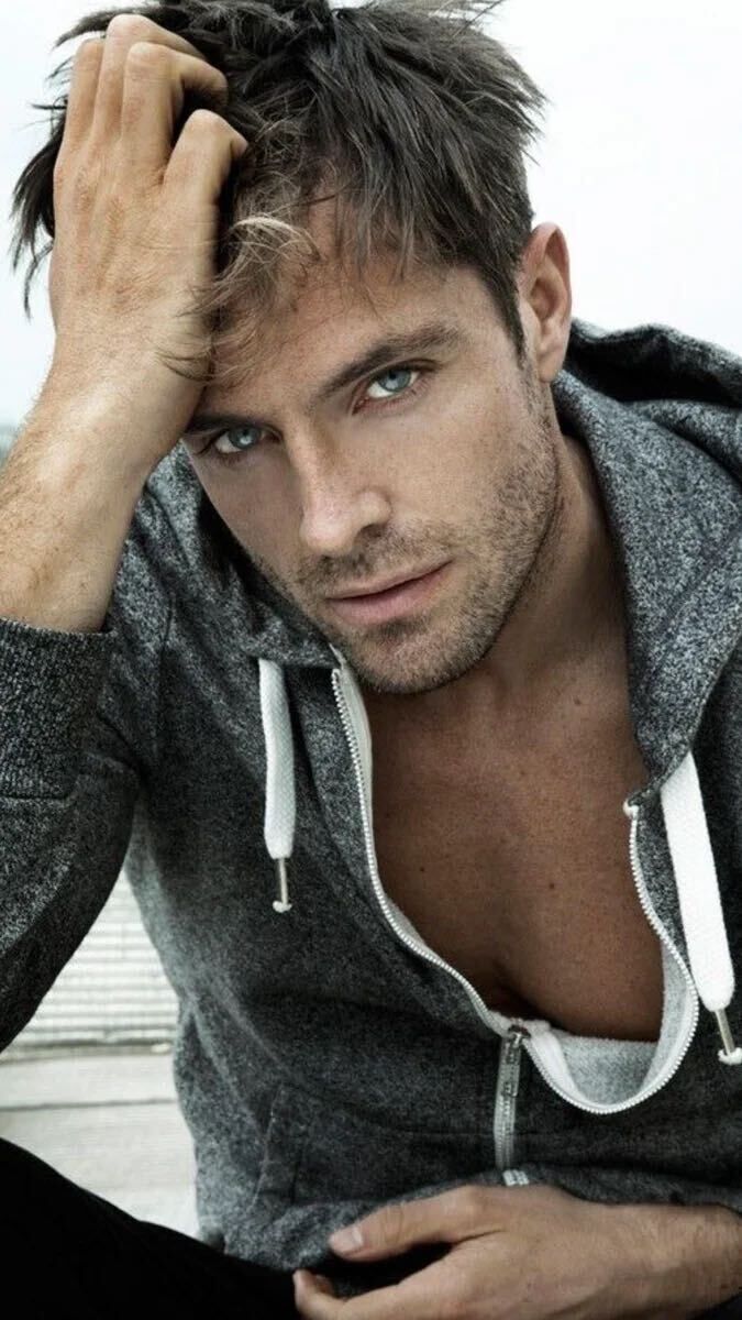  26701596  Maxs, 33 ,    