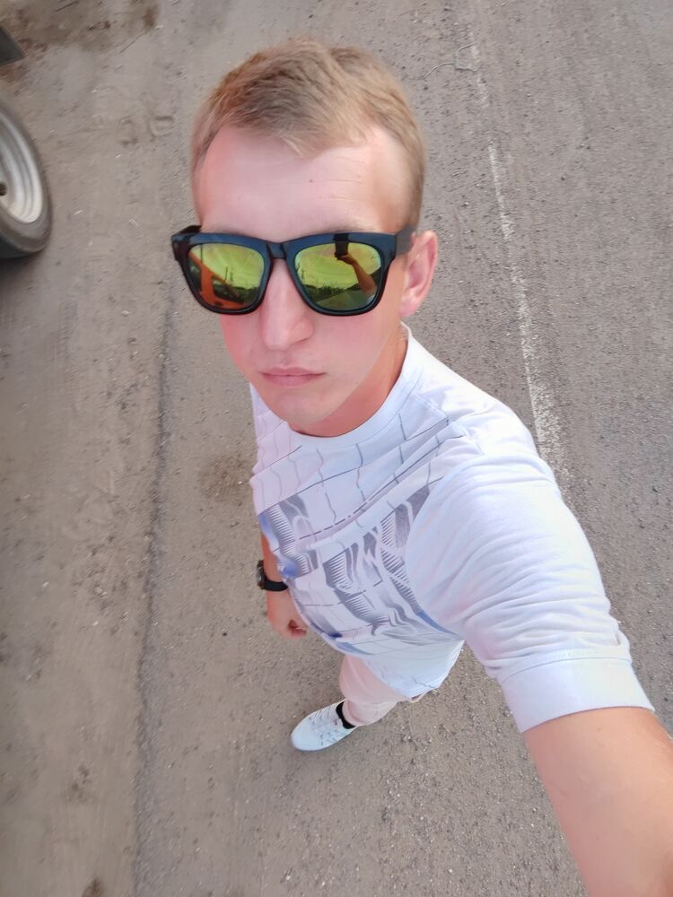  30320976  , 33 ,    