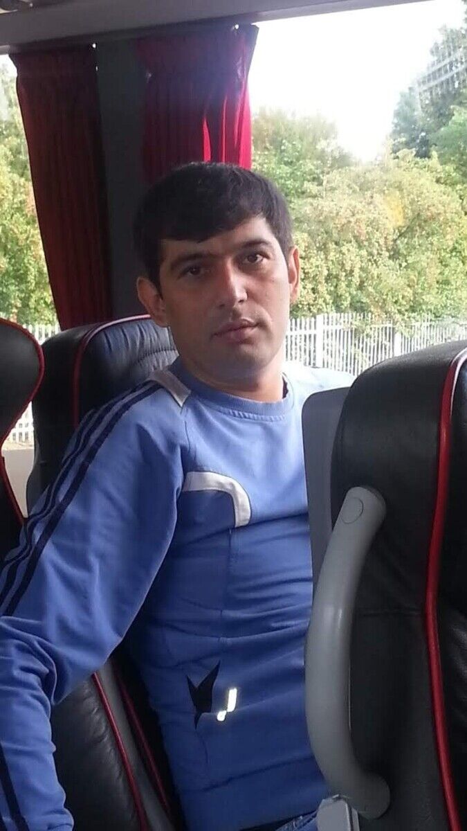  Huddinge,   Shuhrat, 40 ,   ,   , c 