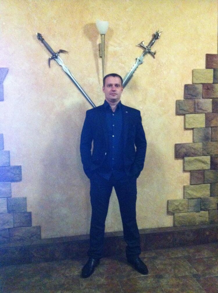  45829476  Dmitry, 39 ,    