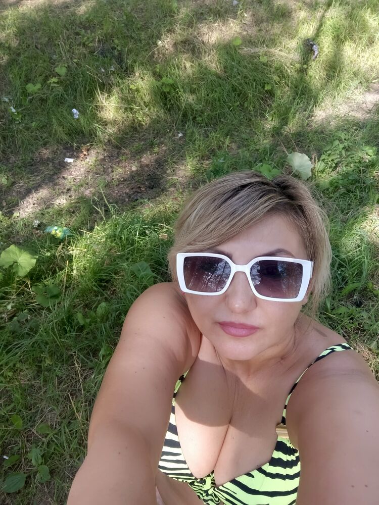  52990696  , 50 ,    -