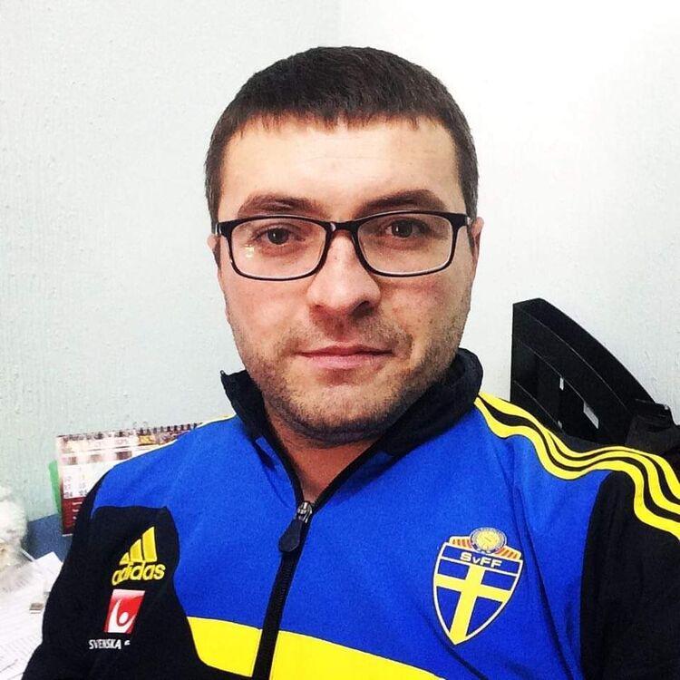  Niederdorf,   , 40 ,     , c 