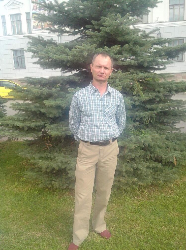  14723816  Sergei, 63 ,    