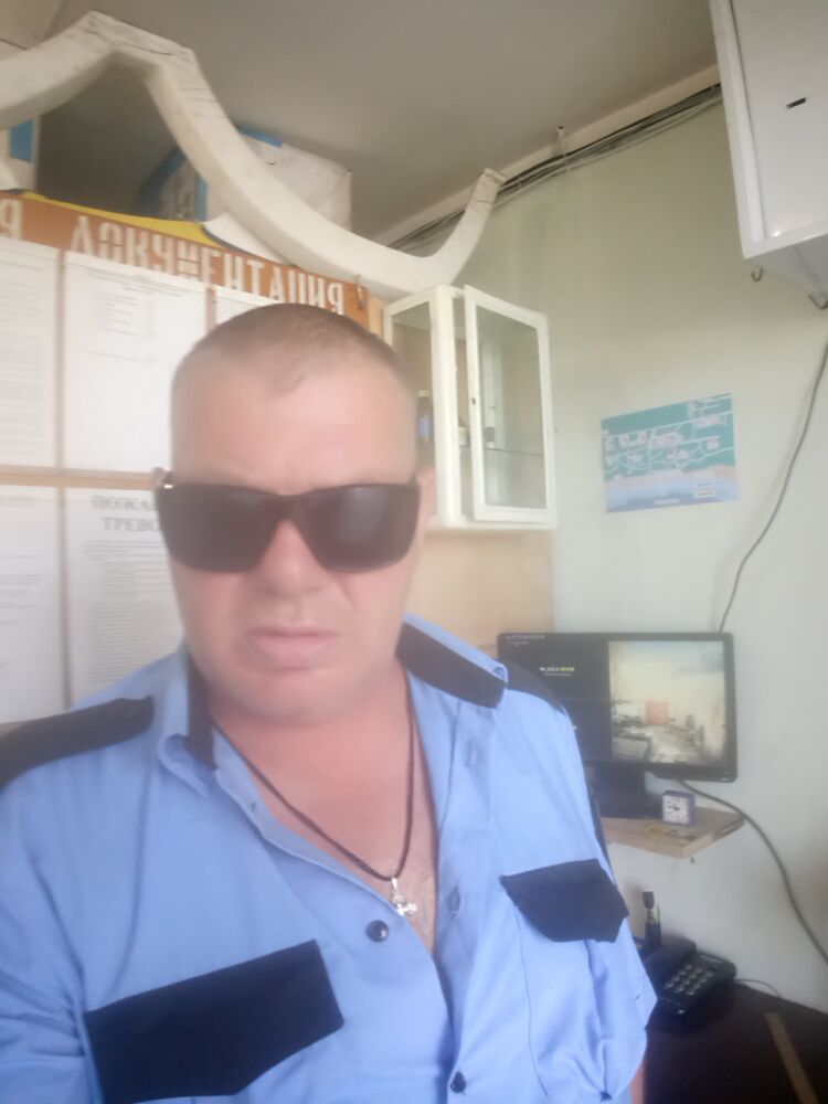  28405186  , 46 ,    