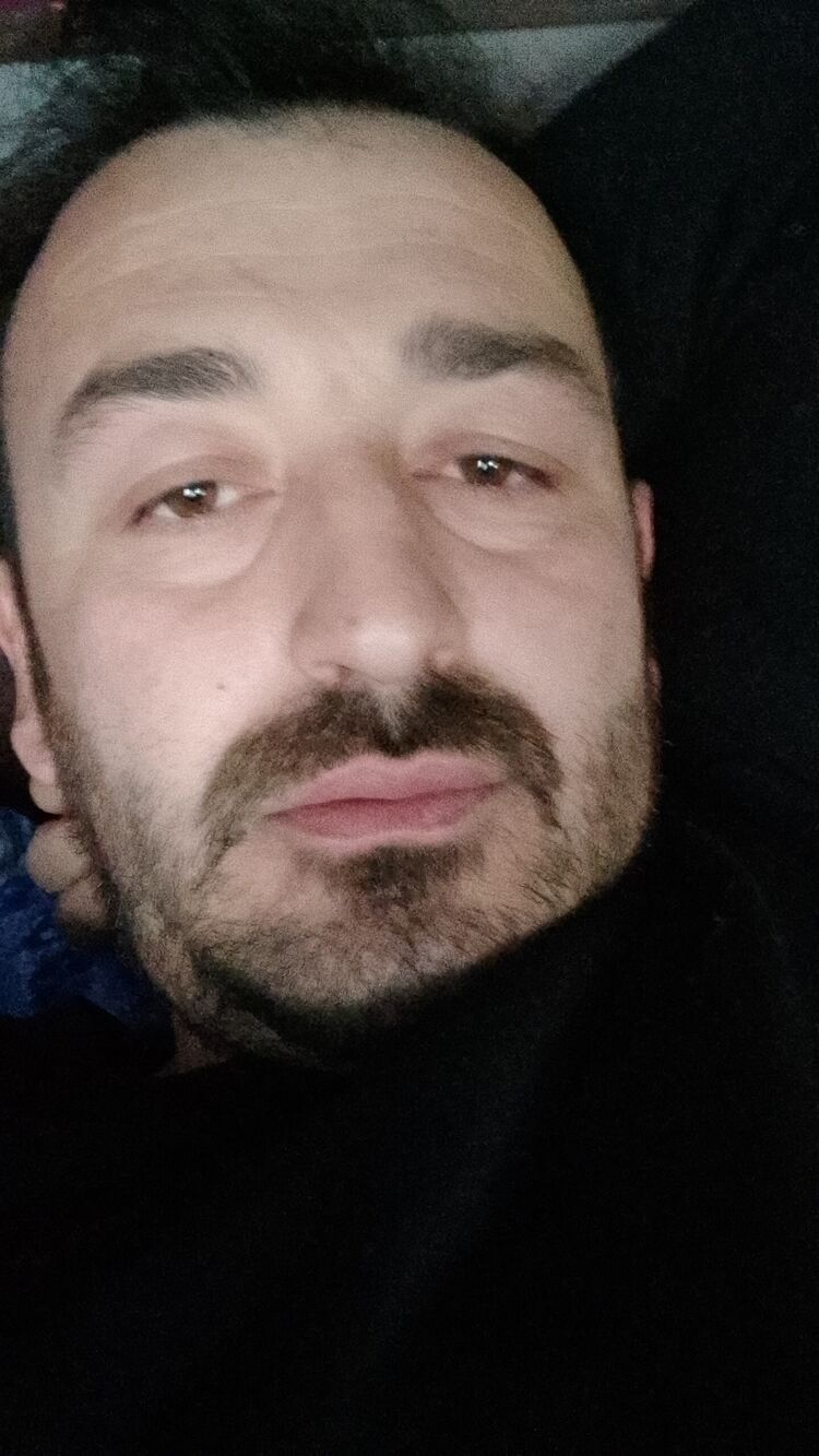  50356406  Salah, 34 ,    