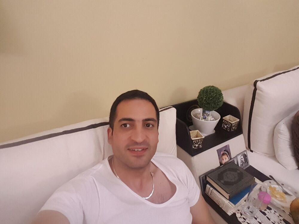 ,   Ahmad, 41 ,   ,   , c 