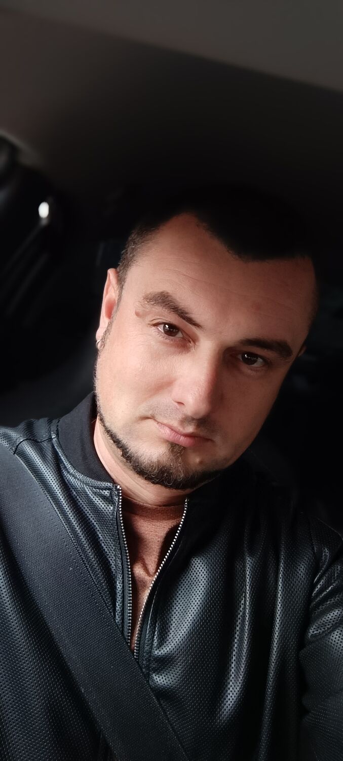  52870846  , 36 ,    