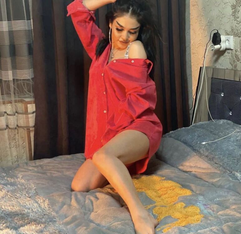  25335616  Aziza, 21 ,    
