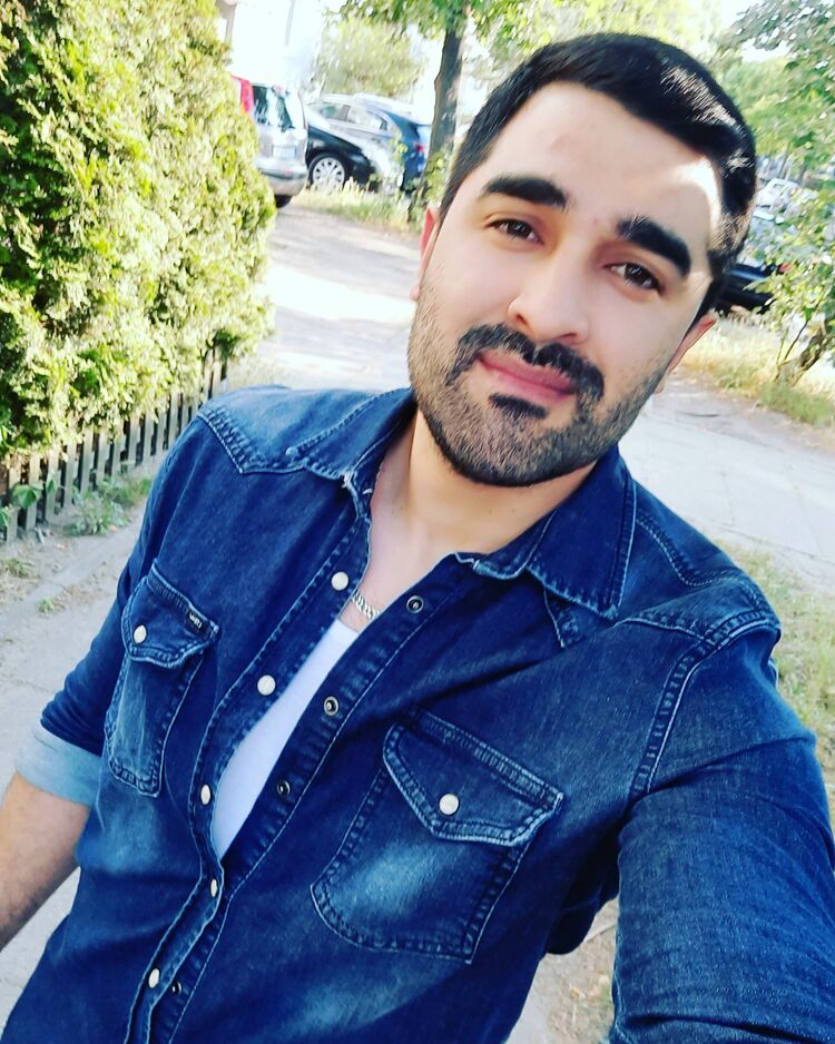  36065146  Ahmet, 31 ,    