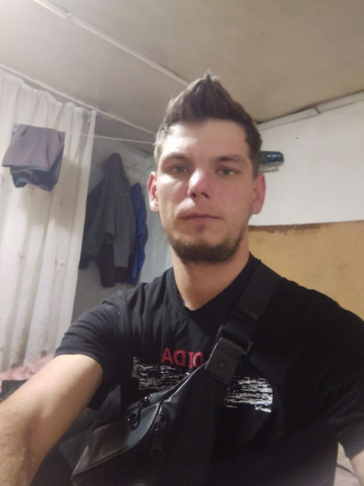  ,   Vladislav, 33 ,   c 