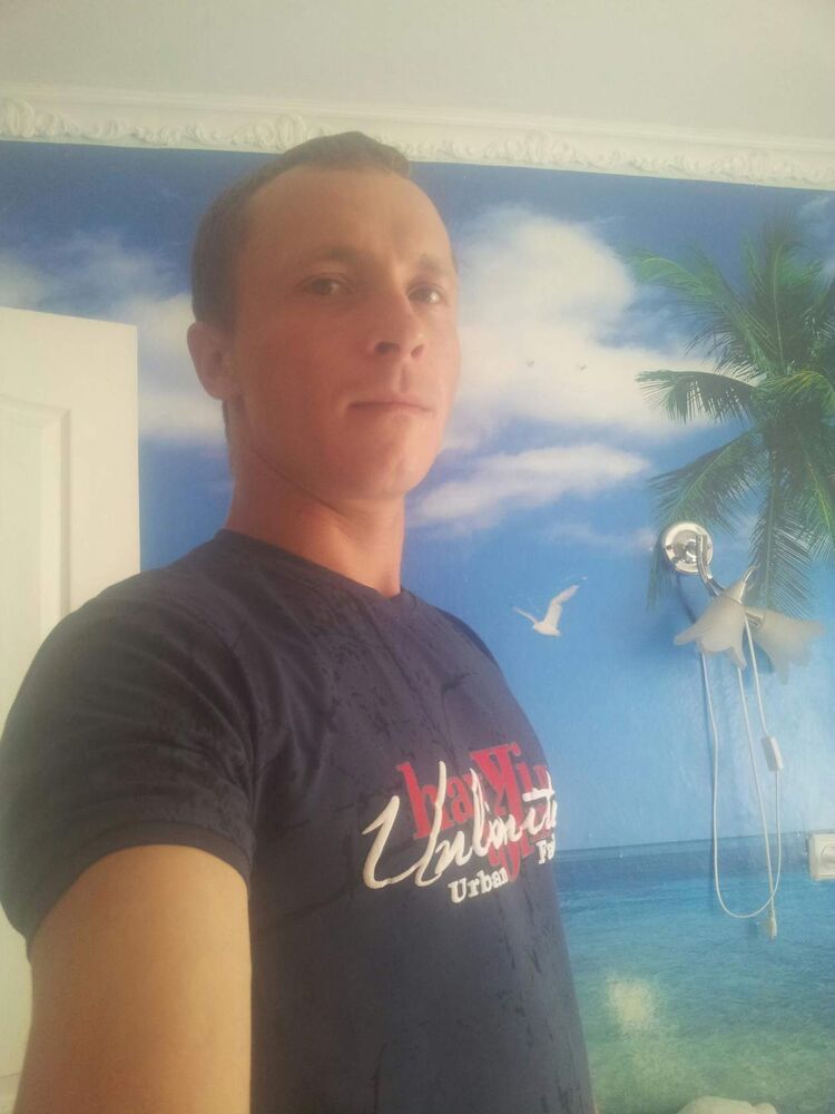  ,   Dmitry, 35 ,   ,   , c , 