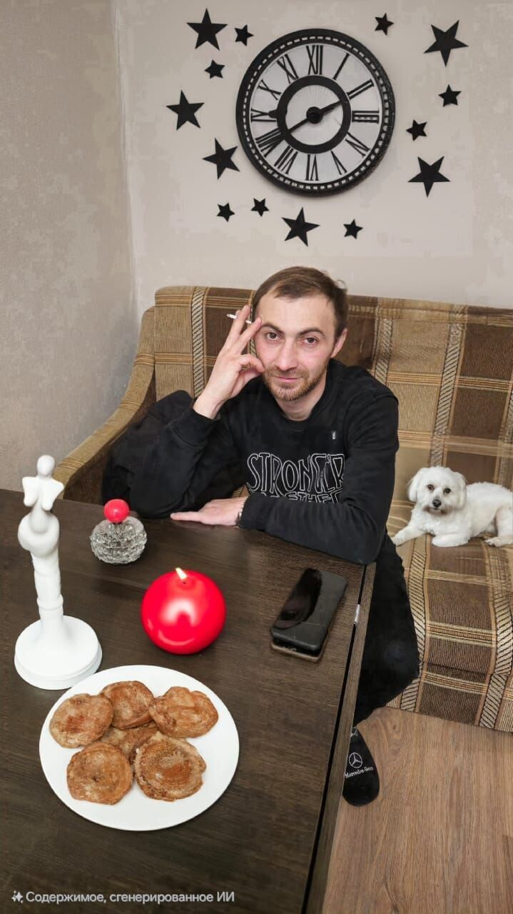  48169796  Aleqs, 33 ,    