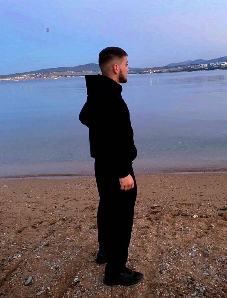  ,   Issa, 22 ,   ,   