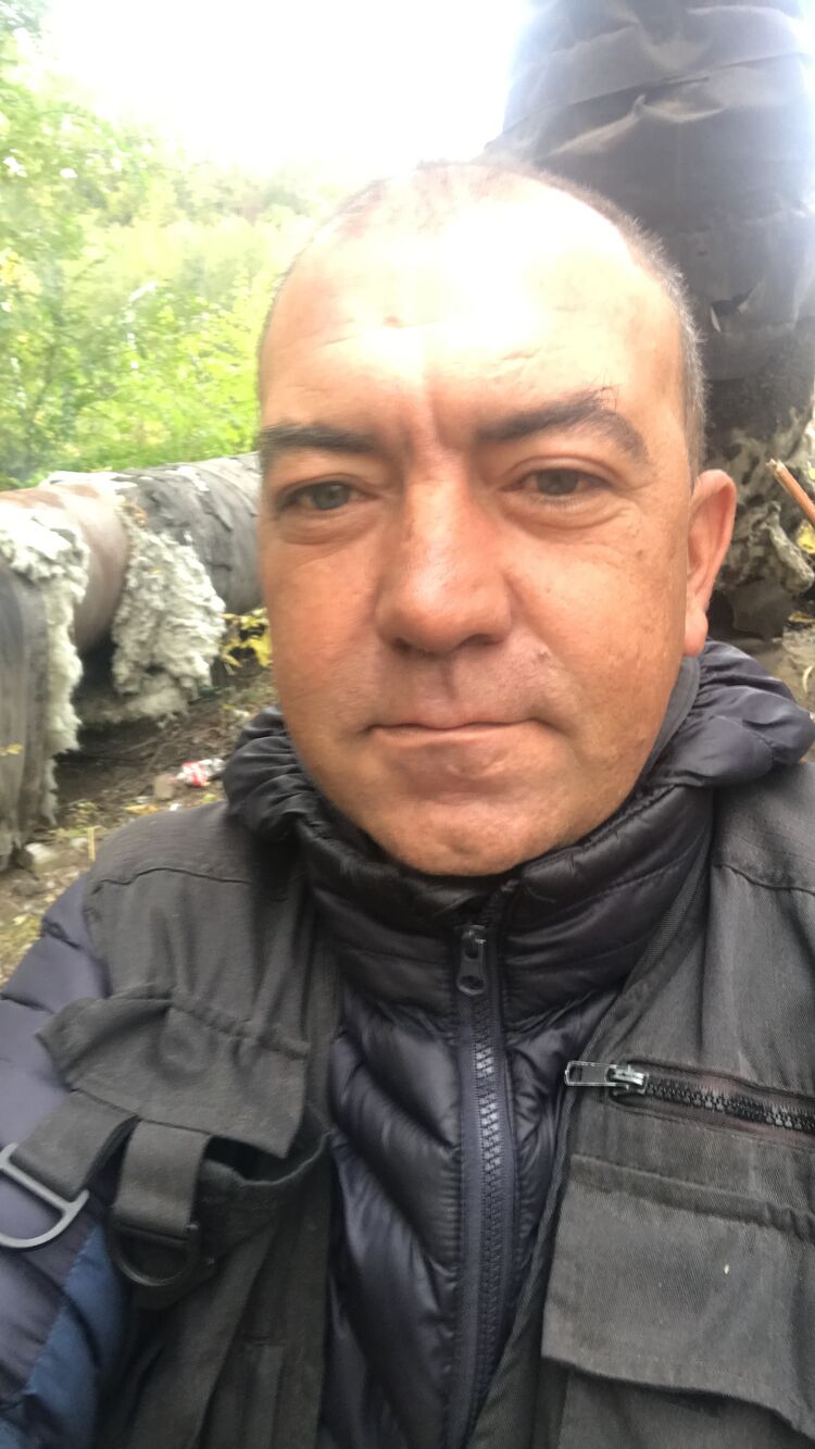  24361016  Konstantin, 50 ,    