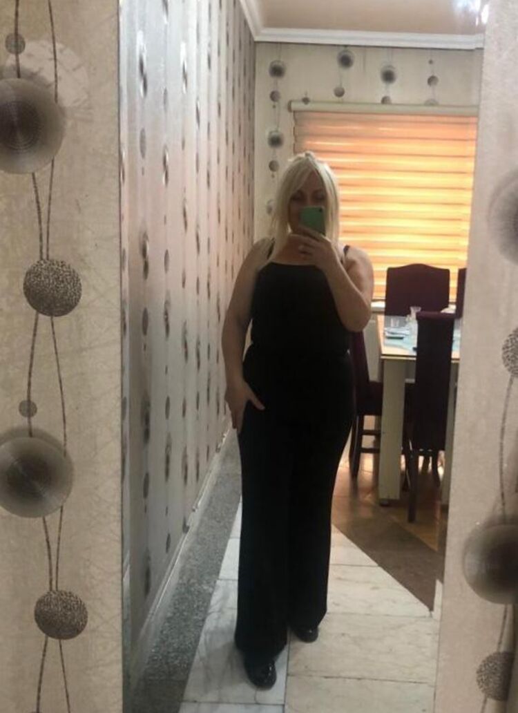  54586806  Meri, 50 ,    