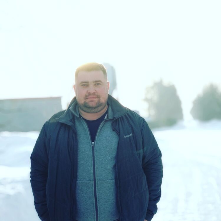  ,   Serg, 38 ,   