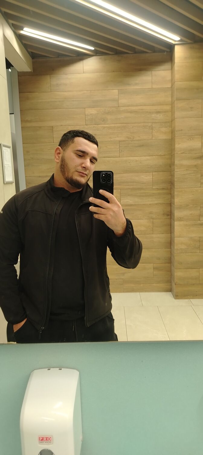  54558016  Nizami, 26 ,    