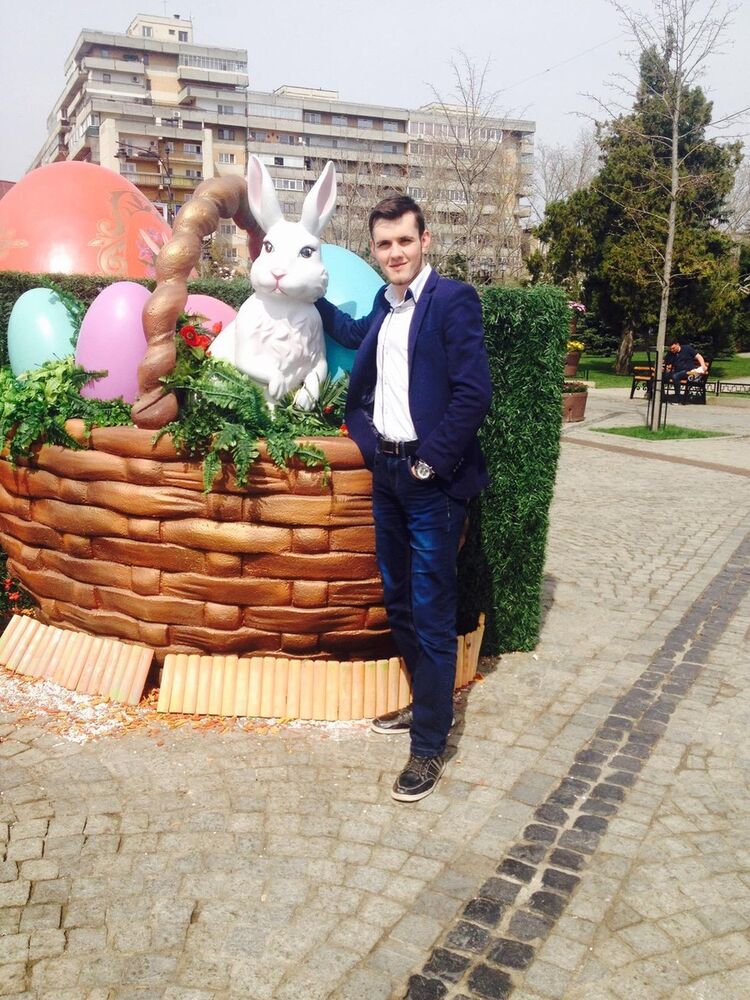  ,   Mihai, 29 ,  