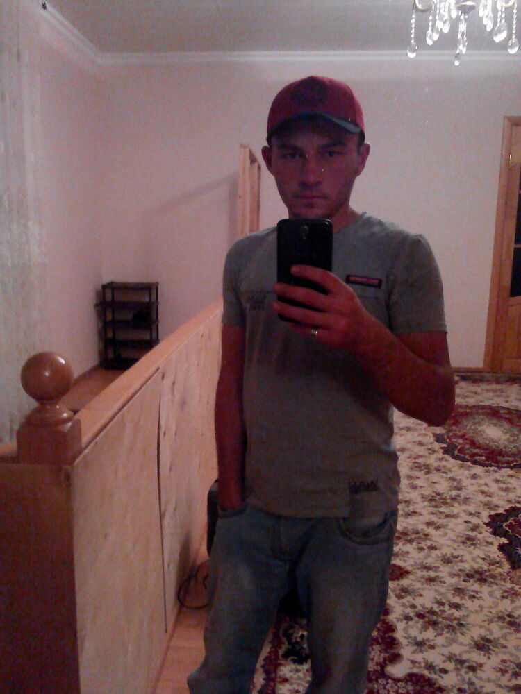  ,   Ahmed, 32 ,   