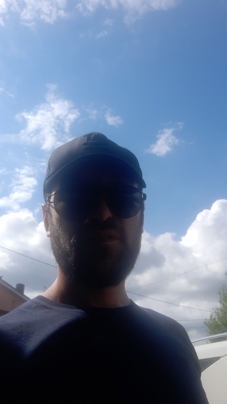  27892216  , 44 ,    