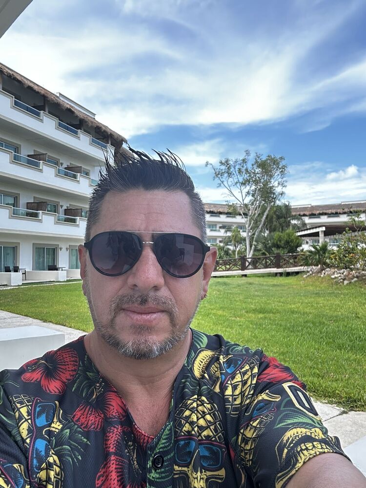  Tlalnepantla,   Ivan, 48 ,   ,   , c , 