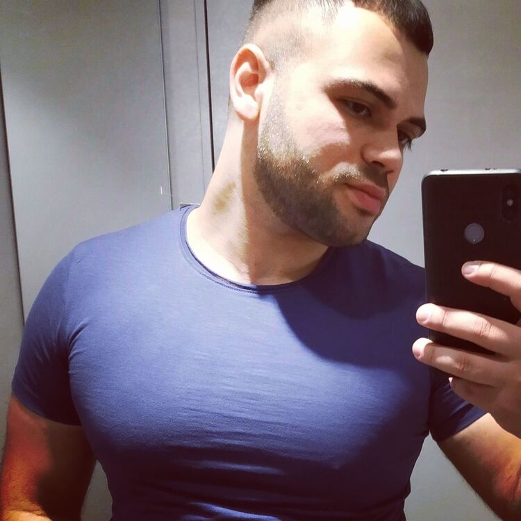 ���� 31763776 ������� Sadiq, 30 ���, ���� ���������� � ����