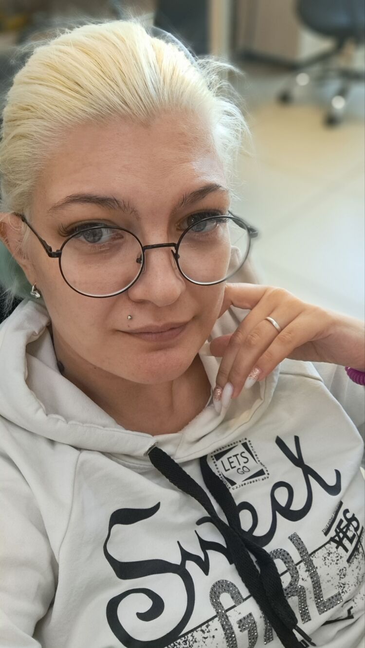  44857406  , 29 ,    