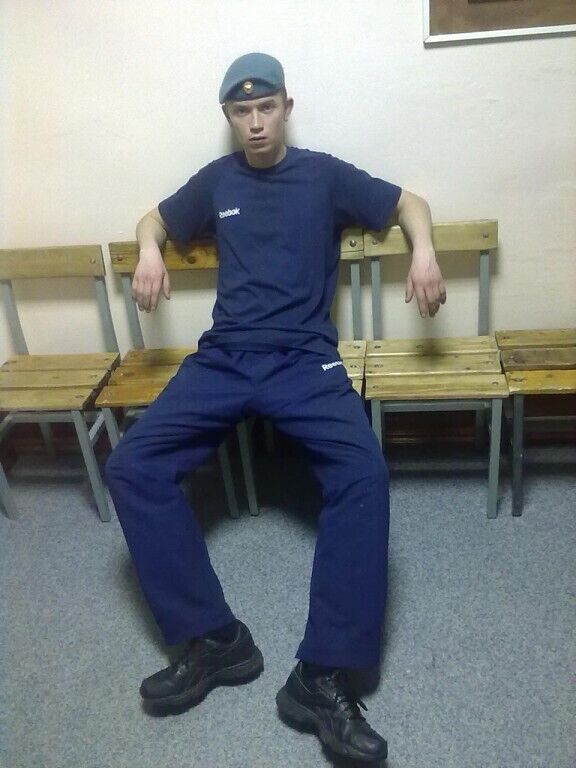  25809016  Boris, 34 ,    