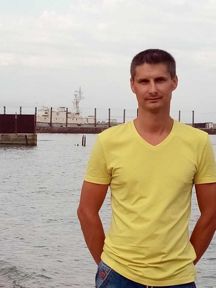  ,   Vasya, 46 ,   ,   , c 