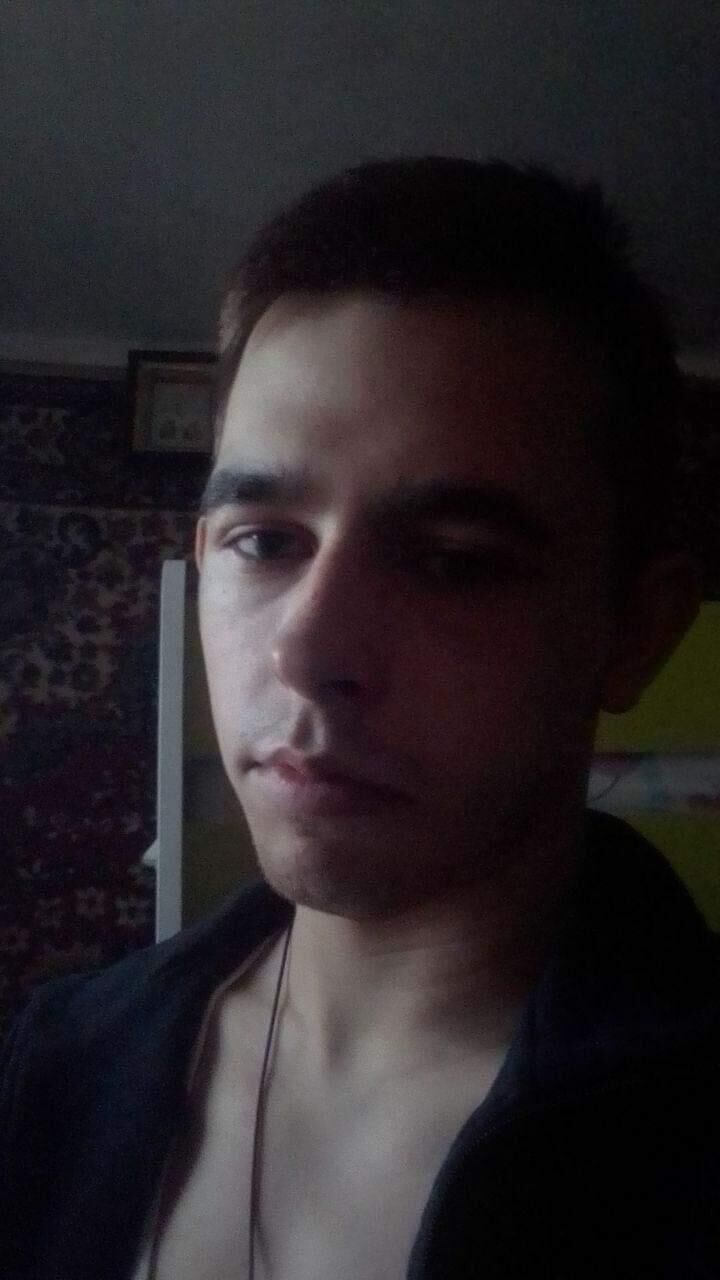  47394246  , 21 ,    