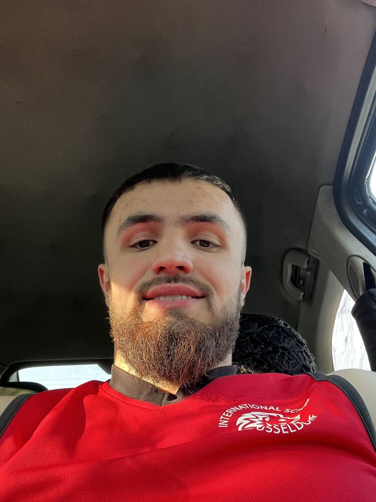  49401456  , 39 ,    