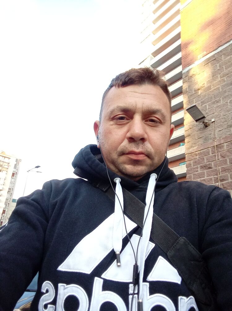  35639686  , 40 ,    -