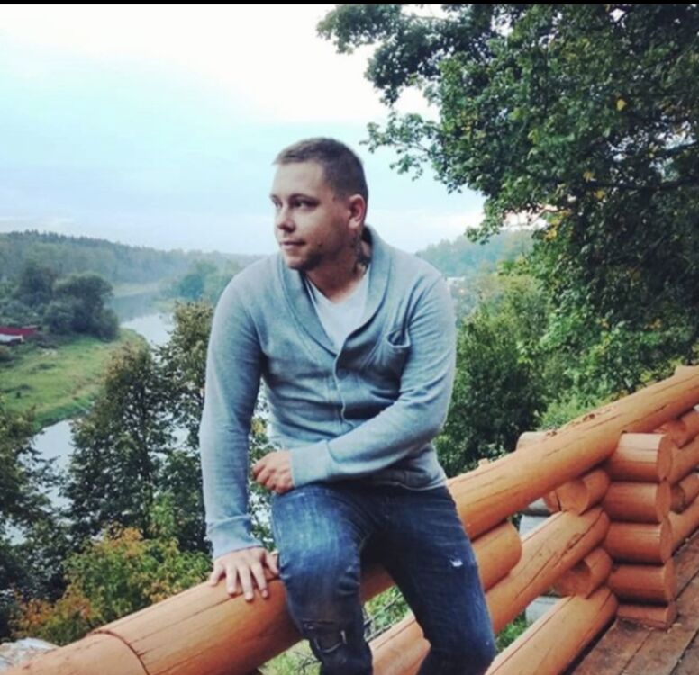  28469176  Rrr, 36 ,    