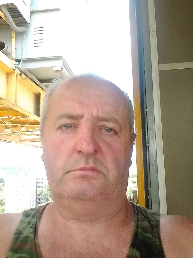  23480856  , 58 ,    