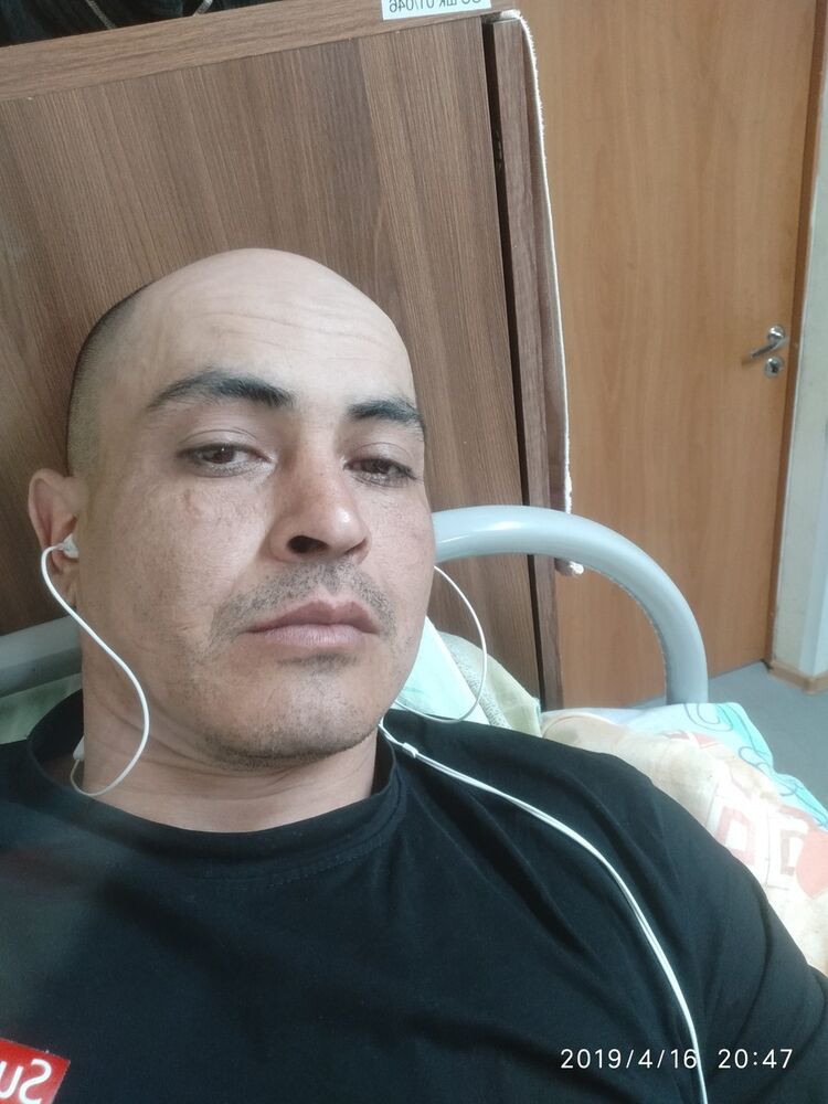  ,   Sg, 44 ,   ,   , c 